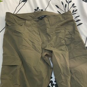 Arc’teryx Pants 36W 32L